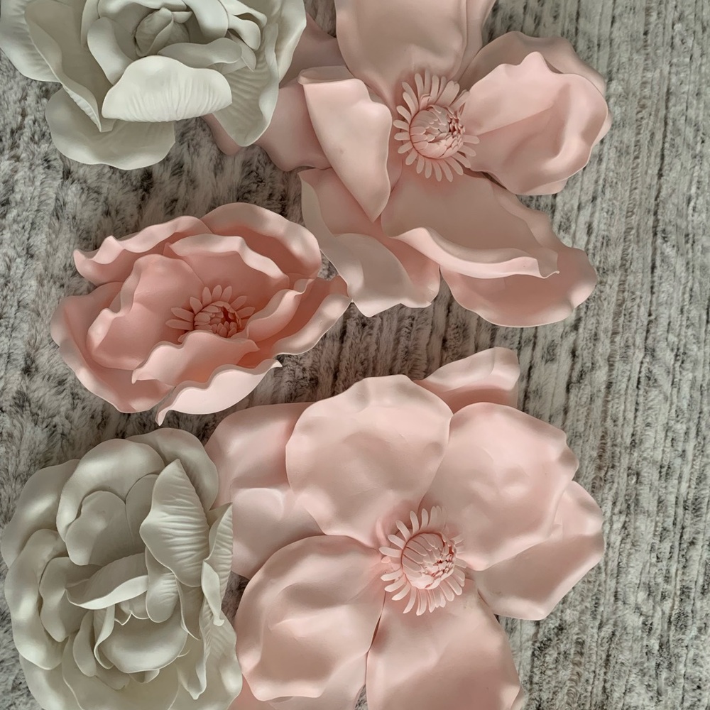 Elegant Pink and White Floral wall  Decor